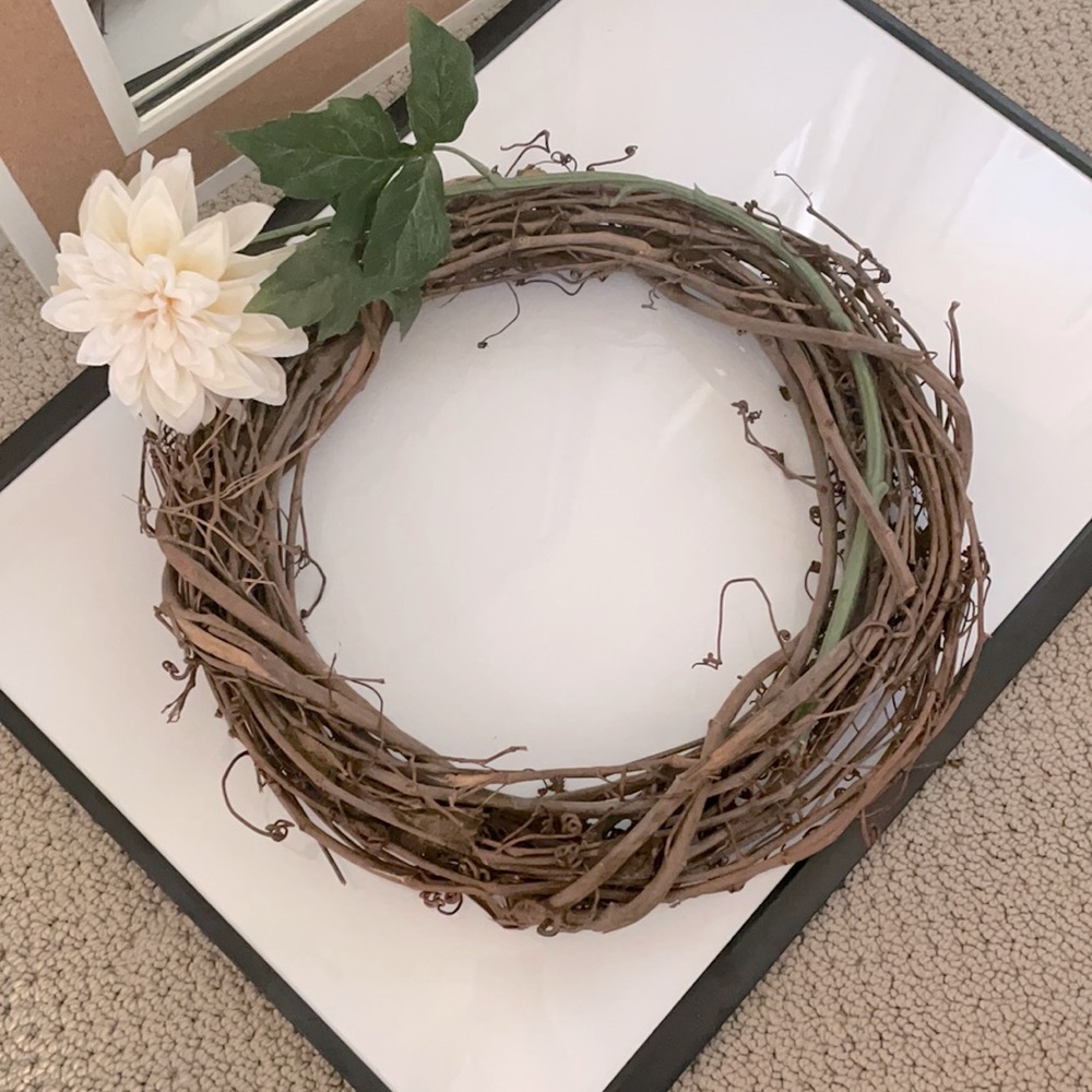 Fake wreath with flower